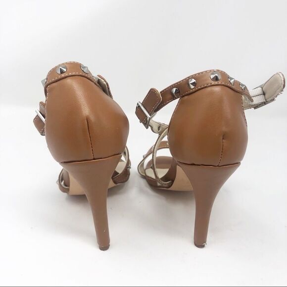 MANOLO BLAHNIK | Tan Studded Strappy Heels 5 - Picture 4 of 8